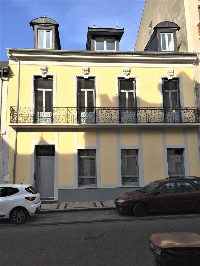 Villa Tarbis Tarbes Centre Ville , Appartements Tout Confort Eksteriør bilde