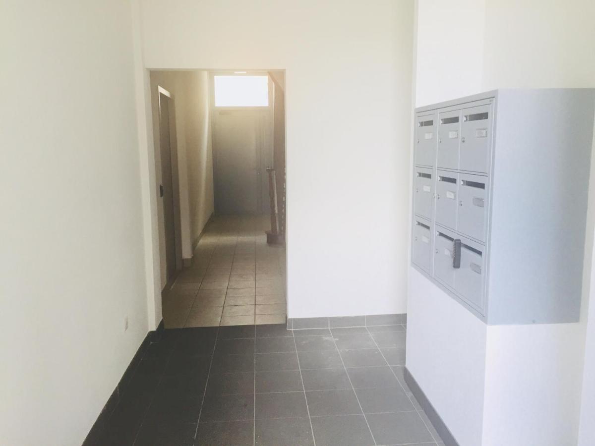 Villa Tarbis Tarbes Centre Ville , Appartements Tout Confort Eksteriør bilde